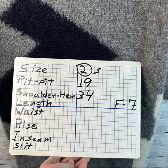 Band Of Outsiders kid mohair blend modern long soft, warm sweater winter neutral - Picture 9 of 9